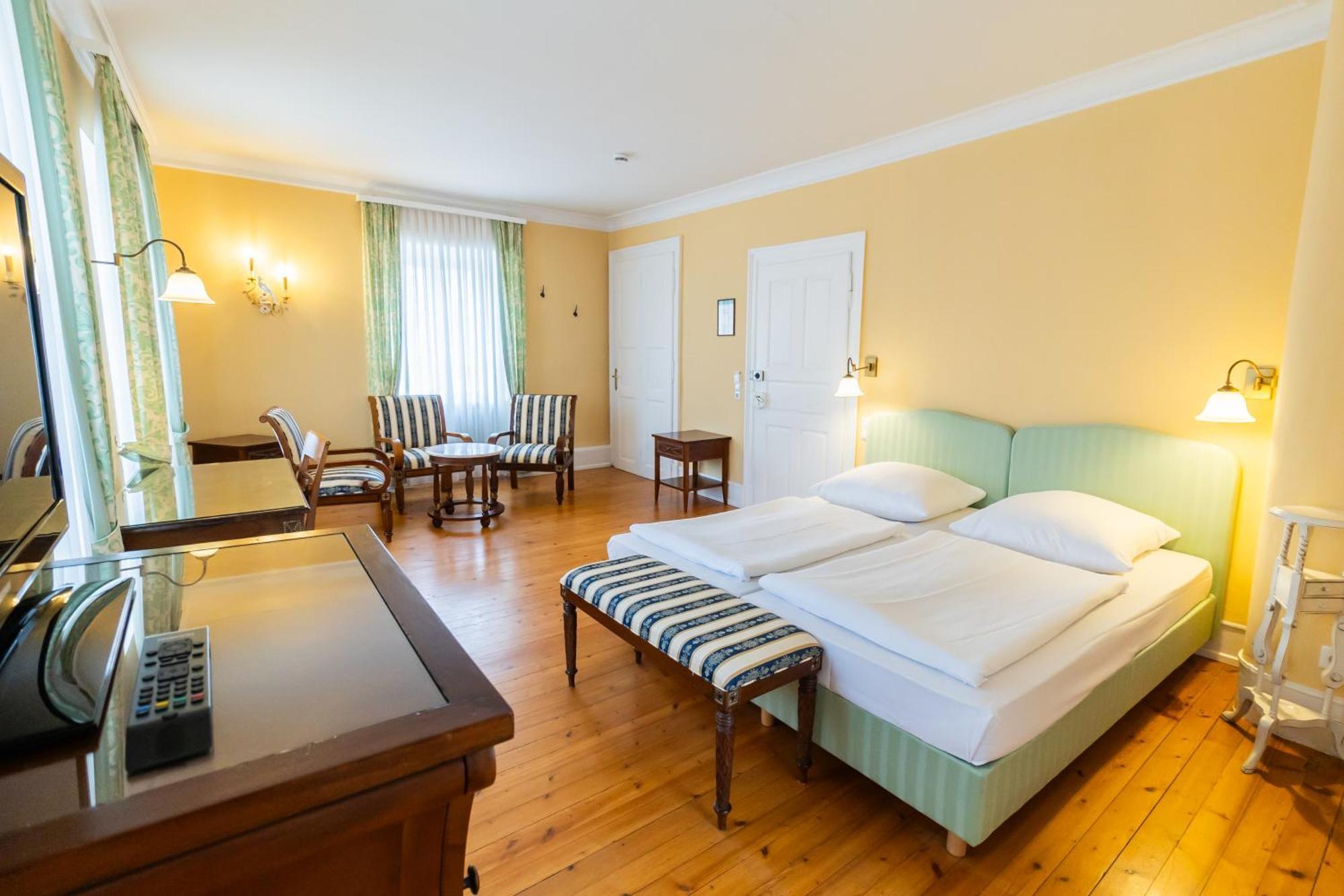 Schloss Neckarbischofsheim Ngoại thất bức ảnh